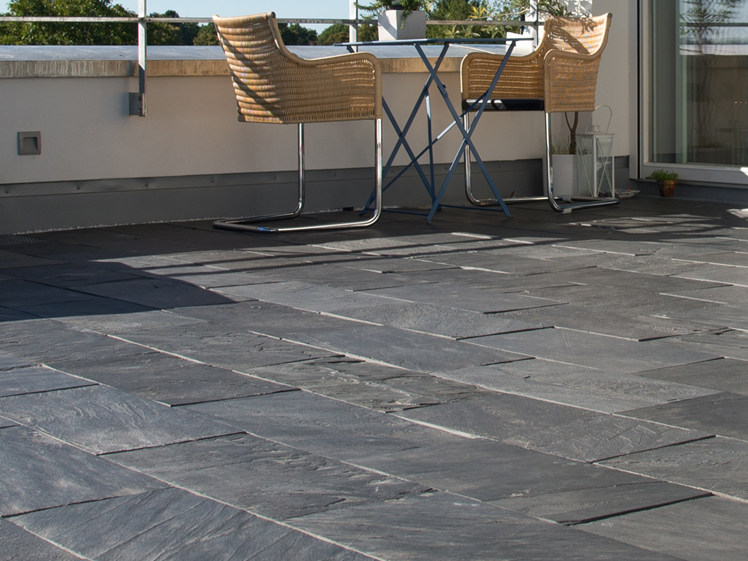 Schieferplatten Black Rustic jonastone